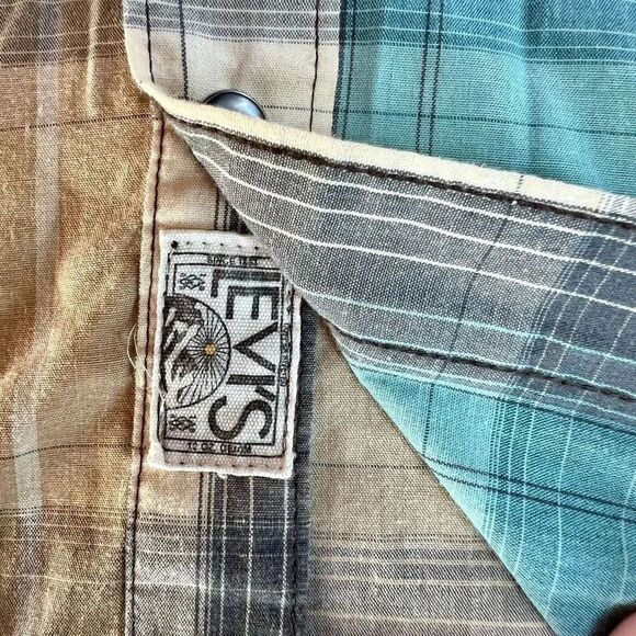 Levi's Men's Blue Plaid Snap Closure Long‎ Sleeve Button Down Shirt Size Large - Picture 3 of 7